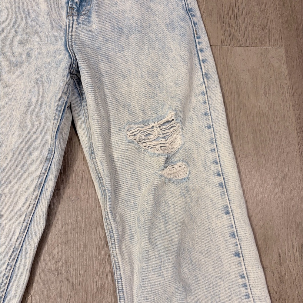 Nasty Gal Light Blue Distressed Boyfriend Jeans - Picture 3 of 7